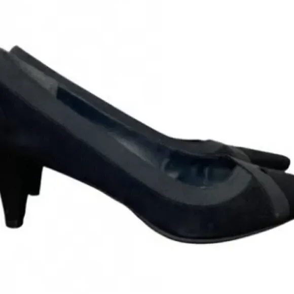 Stuart Weitzman Black Suede Russell Bromley Kitten Heels - Picture 2 of 14